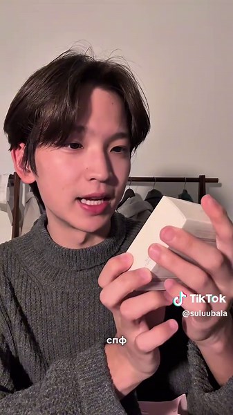 Inst: suulubala | УСЛОВИЯ : 1) ПОДПИСАТЬСЯ НА МОЙ АККАУНТ. 2) ПОДПИСАТЬСЯ НА АККАУНТ @BANILA CO CIS. 3) ОТМЕТИТЬ В КОММЕНТАРИЯХ 1 ДРУГА ИЛИ ПОДРУГУ 🫂. Победителей определим 12 марта в 19:00 в прямом эфире на моем аккаунте ❗️. МОГУТ УЧАСТВОВАТЬ ТОЛЬКО ЖИТЕЛИ КАЗАХСТАНА 🇰🇿 . Чтобы увеличить шансы так же выполните условия Адили @adidonna