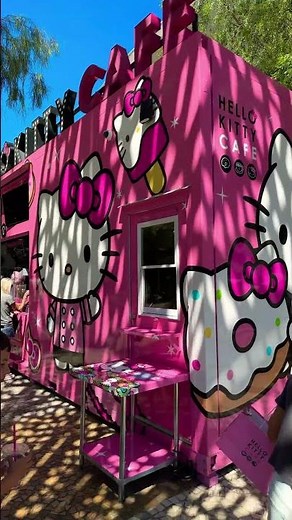 Las Vegas, hello kitty cafe,
