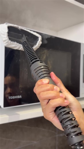 #housecleaning #deepclean #steamcleaner #microwavecleaning #kitchengadgets