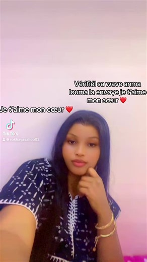 Wave Dance Fun with Love Expressions