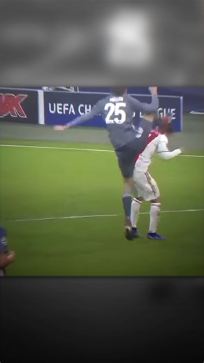 Muller’s Epic Football Kick Highlights