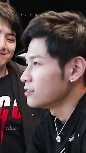 Krist calling Singto Oppa 😂