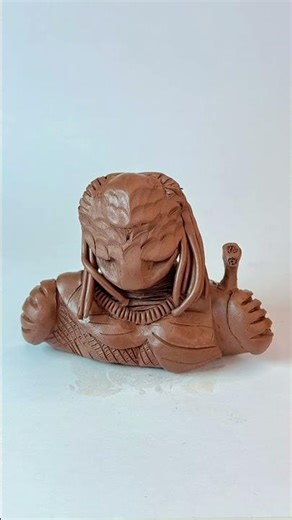 Don't Look At Him 👽 #clayart #sculpture