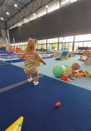 Making Acro Class Fun for Kids at Flipz Academy