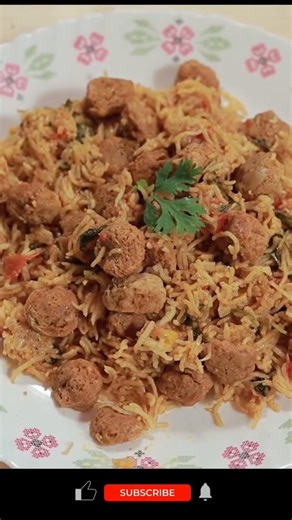 Forget Chicken! Try this High-Protein Soya Biryani 🥘
