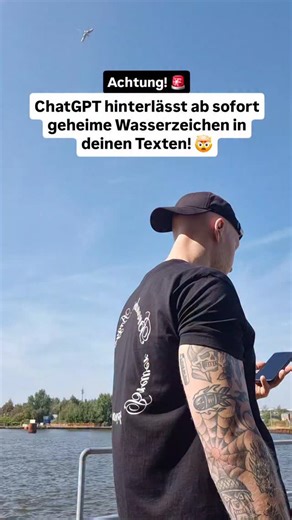 Max Groeneveld • Social Media Marketing & KI on Instagram: "DAS musst du wissen 🤯⤵️ Viele kopieren ChatGPT-Texte 1:1 und posten sie ohne zu merken, dass manchmal unsichtbare Zeichen im Text stecken. 🫣 Diese heißen Unicode Characters. Du siehst sie nicht, wenn du den Text liest, aber sie sind da. Wie ein kleiner digitaler Hinweis, der im Hintergrund mitläuft. Warum das wichtig ist? 👉 Weil genau diese Zeichen genutzt werden können, um zu erkennen, dass dein Text von KI stammt. Kein offizielles 