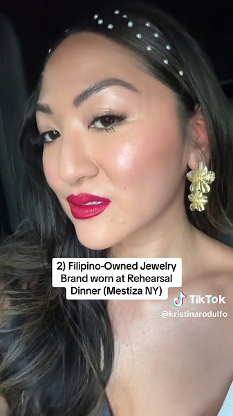 My husband is Australian and I’m Filipino American—here’s how we incorporated filipino culture into our wedding. Will never get over doing the Pantomina! 🥹🇵🇭♥️ #2023bride #weddingtiktok #filipinowedding #filipinoweddingtraditions #bridetok #filipino #filipinotiktok