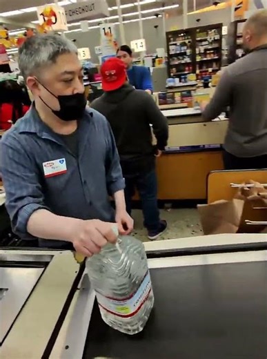 Paying with bottle of water prank