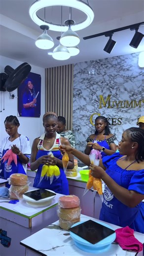 Master Cake Decorating Techniques in Upcoming Class