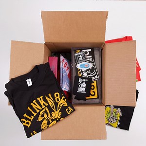42K views · 764 reactions | The blink-182 FukuBoxes are back for a Limited Time. Each box contains at least (3) Garments and (3) Trinkets. Available in the US Only. https://blink182merch.com/products/fukubox | blink-182 | Facebook