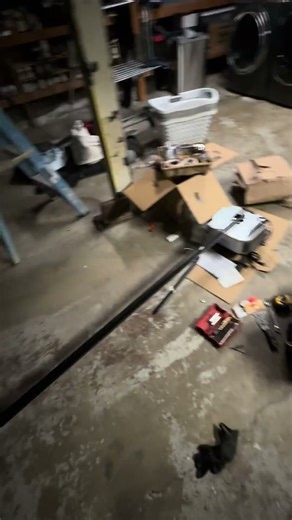 Updated the old Genie garage motor with a LiftMaster belt driven LED motor much needed update !