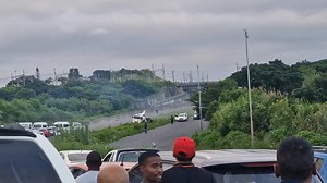 160K views · 1K reactions | ARMED ROBBERY: M25 KWA MASHU NEAR AVOCA HILLS. KZN. MONEY TRUCK ROBBERY. | Intelligence Bureau SA | Facebook