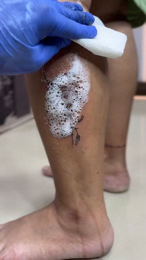 A phoenix bird tattoo symbolizes rebirth, resilience, and strength, representing the ability to rise from a difficult past and overcome adversity. It is a powerful symbol for anyone who has faced hardship and emerged stronger, symbolizing hope and the potential for a fresh start. Tattoo By-𝐀𝐛𝐡𝐢shek Pednekar @tattooiststudioofficial Dm me-8369592755/9868300671 #phoenix #bird #growwithme #instagramgrow #textreels #viralhacks #explorepageًًً #viralvideo #foryou #instadaily #likesharecomment #sa