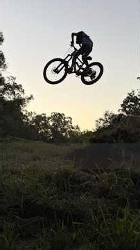 Learning 1 hander and seat/frame taps. Progression is fast with these two boys. #bigjump #dirtjumps
