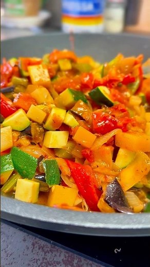 Letcho like grandma used to make – homemade for the winter! 🍅🥕 So delicious and easy! #recipe