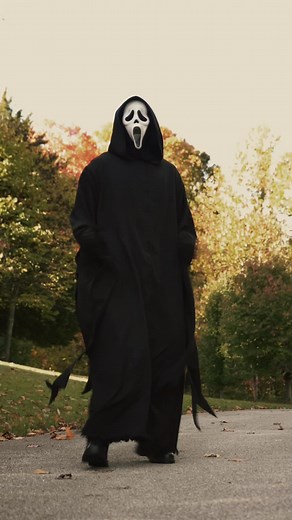 Tell em’ I’m next👻 #ghostface #scream #scream5 #scream6 #screammovie #screammovies #woodsboro #ghostfacecosplay #spookyseason #halloween