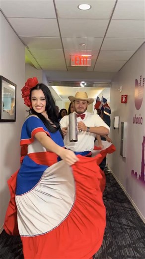 PREGUNTAS RANDOM CON FRANK REYES 🤭🔥🔥 | X 96.3 FM