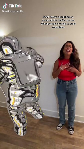 Make sure you tune into the VMA’s this Sunday August 28th @ 8/7c #VMAs #partywithvmas #PartyWithVMAs