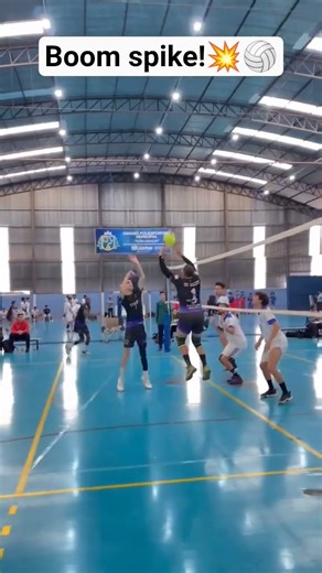 wow!💥🤯#shorts #volei #volley #volly #volleyball #voleibol #volleyballworld #volleyballplayer