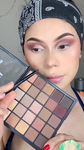 28K views · 832 reactions | Sutil glam makeup #foryoupageシ #foryouシ #makeup #tutorial #outfitoftheday #makeuplover #makeuptutorial #sutil #glammakeup | Crizty kimochidoll | Facebook