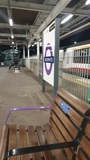 How to Create Automatic railways in Minecraft! Minecraft Transit Railway Mod #Shorts