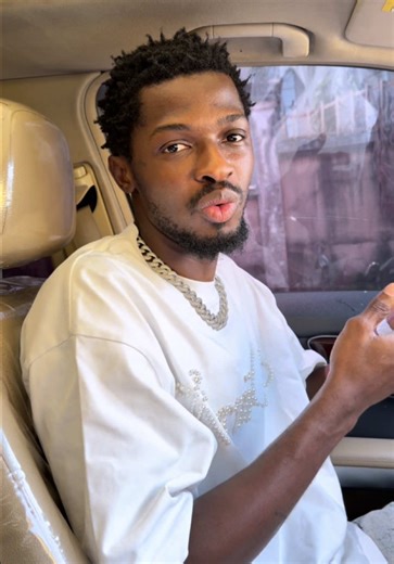 Filling Up a Stranger's Car With Fuel: A Kindness Surprise