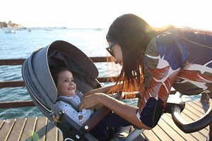 ¿Una carriola que permite tener a tu bebé cerquita? 👶 ✨Probamos la Xplory v6 de Stokke y nos encantó! 🔸Altura ajustable 🔸Fácil de maniobrar (hasta con una mano puedes!) 🔸Capazo que cubre TODO. 🔸Versátil, se puede voltear al frente o viendo hacia nosotros. 🔸El asiento aguanta hasta 21kg 🔸Y mucho más… #StokkeXplory | Mamá y maestra
