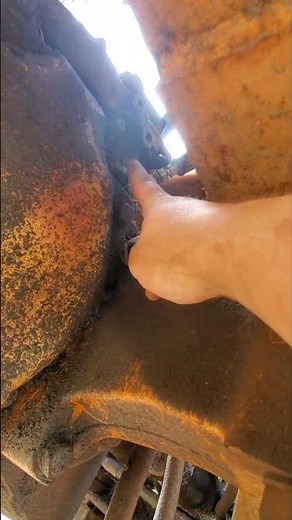 case 580d backhoe no brakes repair #smallenginerepair #dieselmechanic #farming #pacificnorthwest