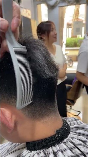 Curved Comb Wonder! Buy Xiaohuangche Now