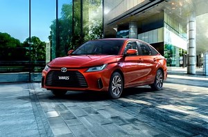 أسعار ومواصفات تويوتا ياريس 2025 Toyota Yaris: دليل شامل سعودي اوتو