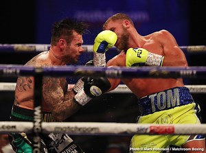 Boxing Results: Saunders Schools Murray In One-sided 12 Round Decision