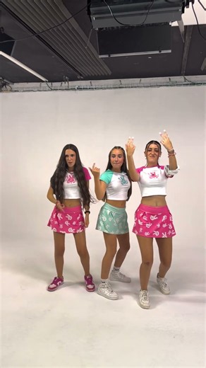 Las chicas en la grabación de la Máximo💃🎶