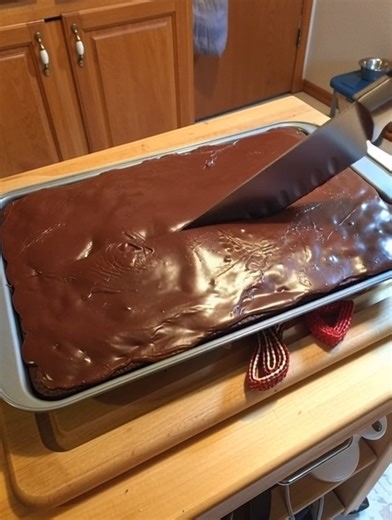 56K views · 104 reactions | This HERSHEY'S Syrup brownie recipe is so simple and my family loved it Must express something to keep getting my recipes.... Thank you. Recipe in First comment. | My Heavenly Recipes | Facebook