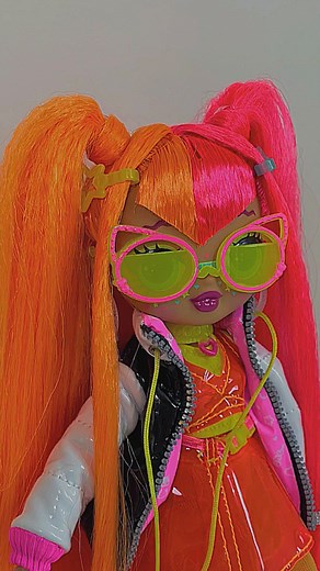 148K views · 924 reactions | eita que tão lindas ou não tão? \\ tags: #collector #collection #bonecas #dolls #lolomg #lol #lolsuprise #rainbowhigh #brinquedos #reels #monsterhigh #everafterhigh #colecao #cachos #cacheadas | Filipedmb | Facebook