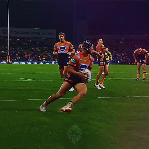 Kalyn Ponga Impressive Rugby Skills Compilation