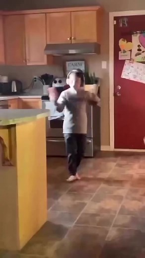 Child Spinning in Circles: A Heartwarming Moment