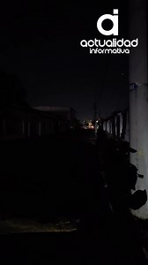 ¡URGENTE SOLICITAN A ENEL CODENSA EN LA DIAGONAL OCTAVA DEL BARRIO BLANCO EN GIRARDOT! Altas temperaturas están soportando habitantes de este sector y millonarias pérdidas reportan comerciantes de restaurantes y gastrobares, debido a la falta de energía que ya va a completar ocho horas. | Actualidad Informativa