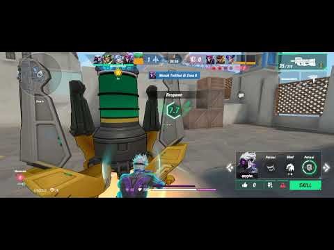 Playing a new game called core runners (without commentary and editing)