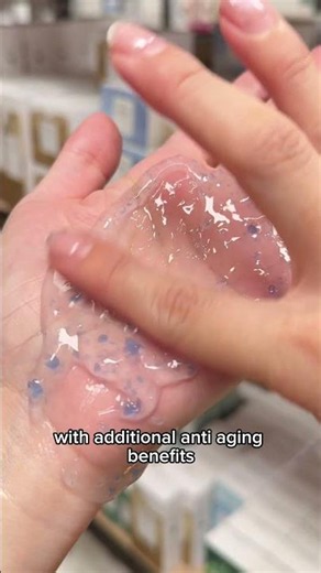 if retinol gave you irritation, this is your sign 💙 gentle anti-aging with bakuchiol