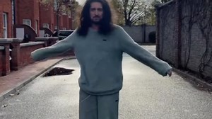 Arthur reveals 'sensational' 80s movie costume as he throws Halloween 'soiree'