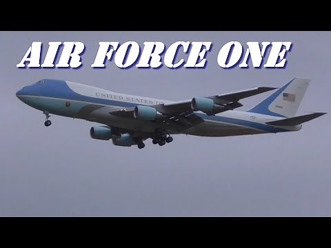 Air Force One landing at Paris Orly airport