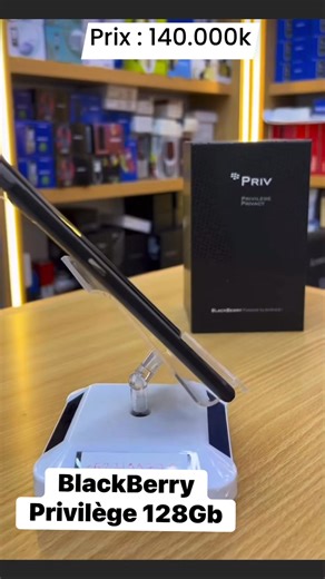🎹 priv avec le système d'exploitation Android 🎛️📹 Pour plus d’informations contactez https://www.facebook.com/share/1GZ3drWBRg/?mibextid=wwXIfr Berry Priv System d’exploitation Android 🎙️et Os.Le Priv est le premier Puissance 📸Camara 5.4" 1440x2560 pixels / 18MP /2160pPuissance Batterie: 🔋3410mAh Li Ion. 🖨️Mémoire 128G 6ram smartphone de BlackBerry 🎞️qui ne 🧯fonctionne pas sous la plateformes BlackBerry OS10. Au contraire, il exécute une version d'Android personnalisée et sécurisée avec