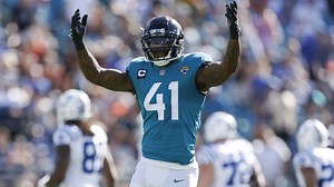 Josh Allen wallops Wentz for third-down sack in red zone