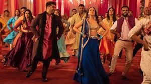 Namaste England: Arjun Kapoor and Parineeti Chopras Dhoom Dhadakka will make you groove like a true desi - Watch