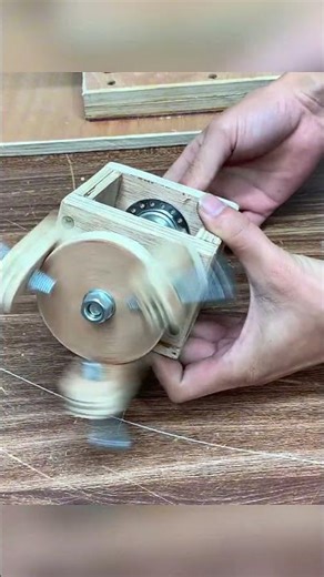 How to build a DIY lathe at home #diy #tools #woodworking