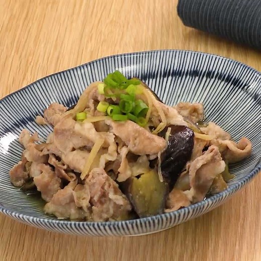 さっと煮るだけ♪ なすと豚のしょうが煮のレシピ動画・作り方 | デリッシュキッチン