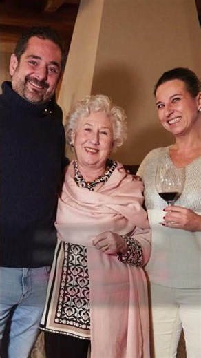 🤍 La familia de Carlota, la niña de 9 años superviviente de la familia Sanz, confirma cómo está