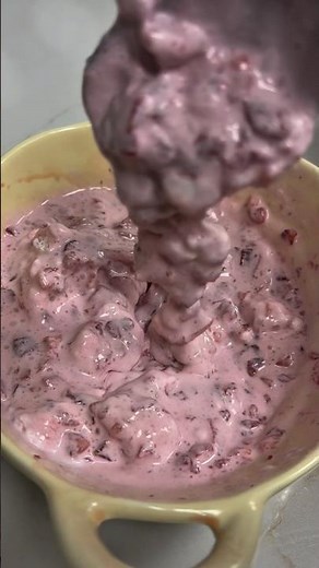2 Ingredient Strawberry Ice Cream — No Machine, No Eggs, Ready in Minutes 🍓