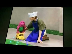 Barney Adventure Bus Robert Kristan Keeska Chip King Queen Cowgirl Pizza Little People Bus (2000)