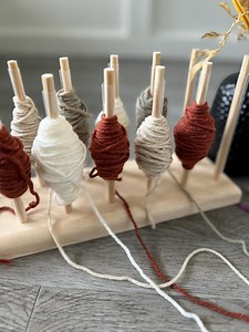 Yarn Bobbin Holder: Knitting & Crochet Colorwork - Etsy